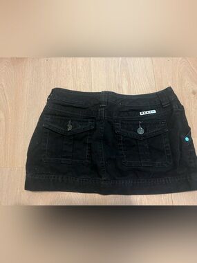 Black Roxy mini skirt